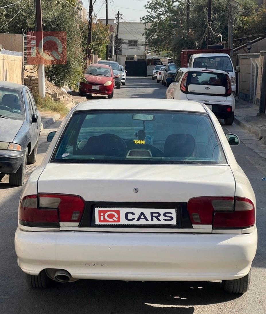 بروتون ويرا